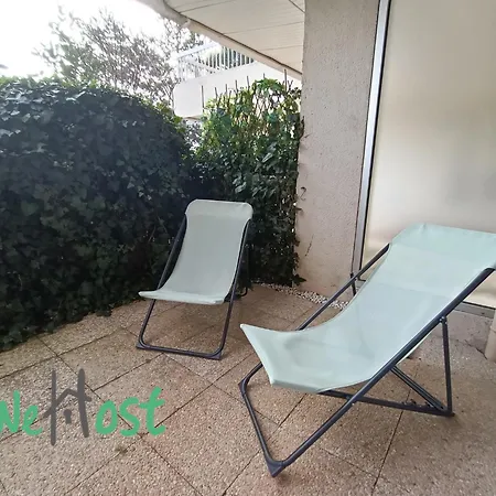 Calme Avec Balcon * La Rochelle (Charente-Maritime)